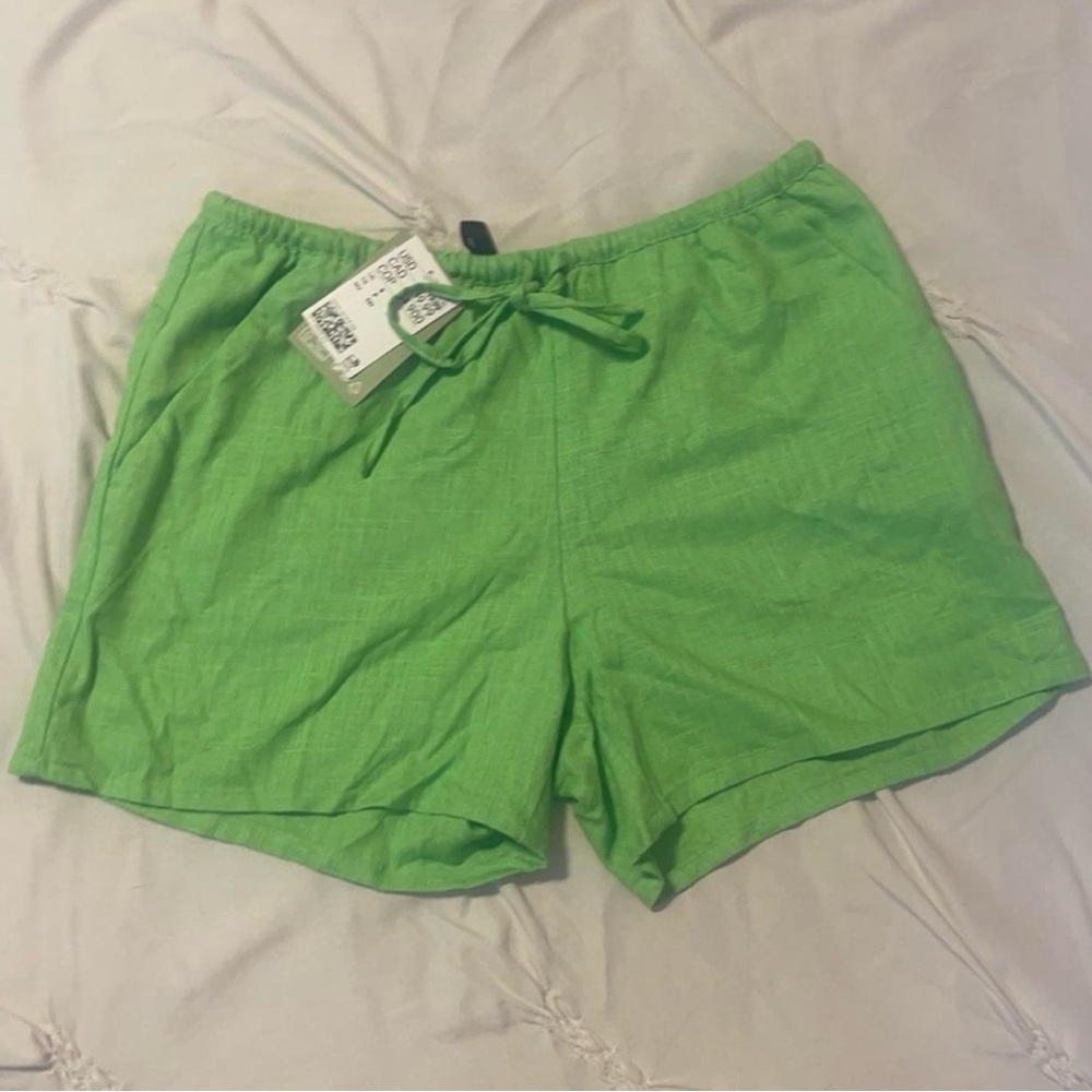 h&m green Linen-blend Pull-on Shorts